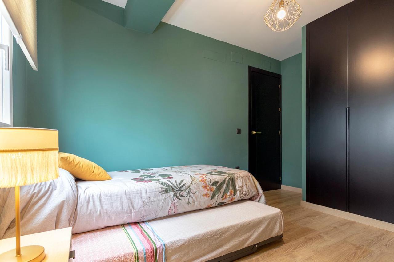 Apartamento Superior Bali Малага Екстериор снимка